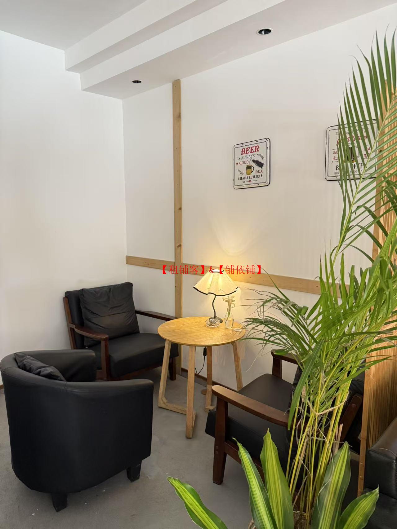 乌当精致清新盈利咖啡店转让